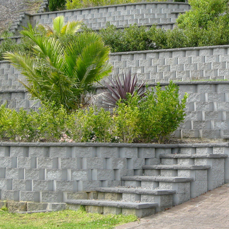 Interlocking Block Retaining Wall